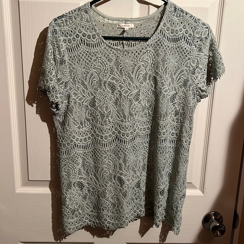Womens large Maurice’s dress shirt